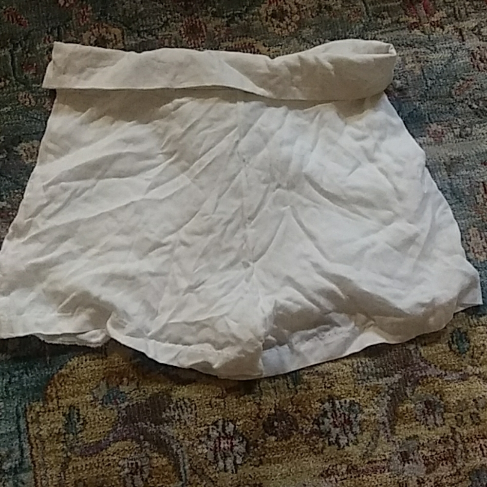 ⭐Aqua white tie waist short s nwt - Picture 3 of 3